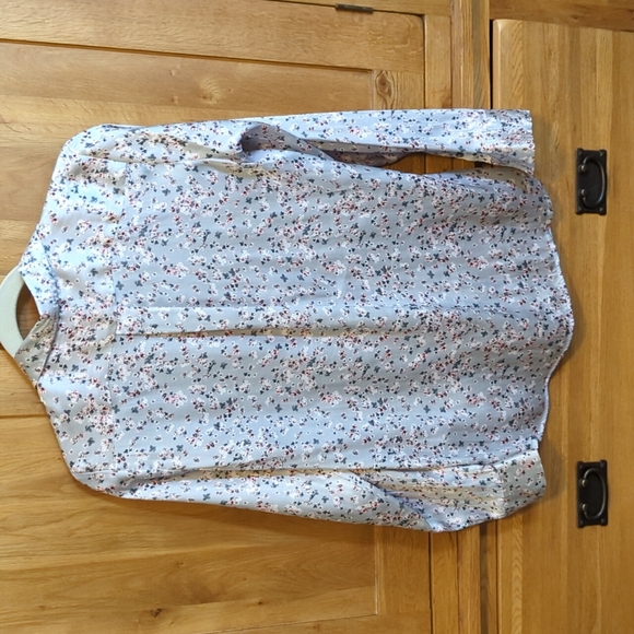 Banana Republic Silver Blouse - Picture 4 of 4